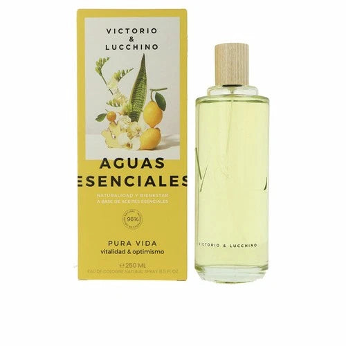 Victorio and Lucchino Victorio and Lucchino Victorio and Lucchino Aguas Esenciales V y L Pura Vida Edt Spray 250ml